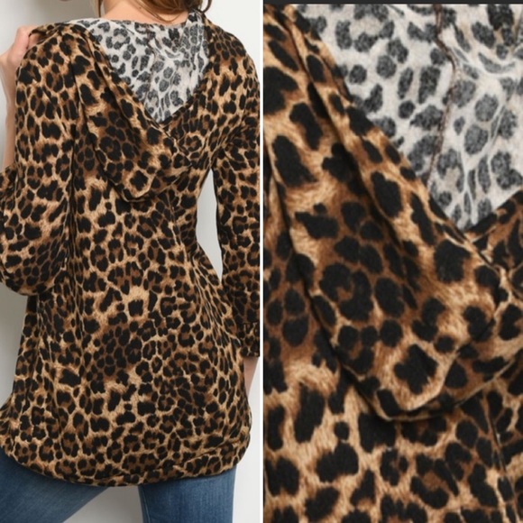 Leopard Print Blouse! - Picture 8 of 9